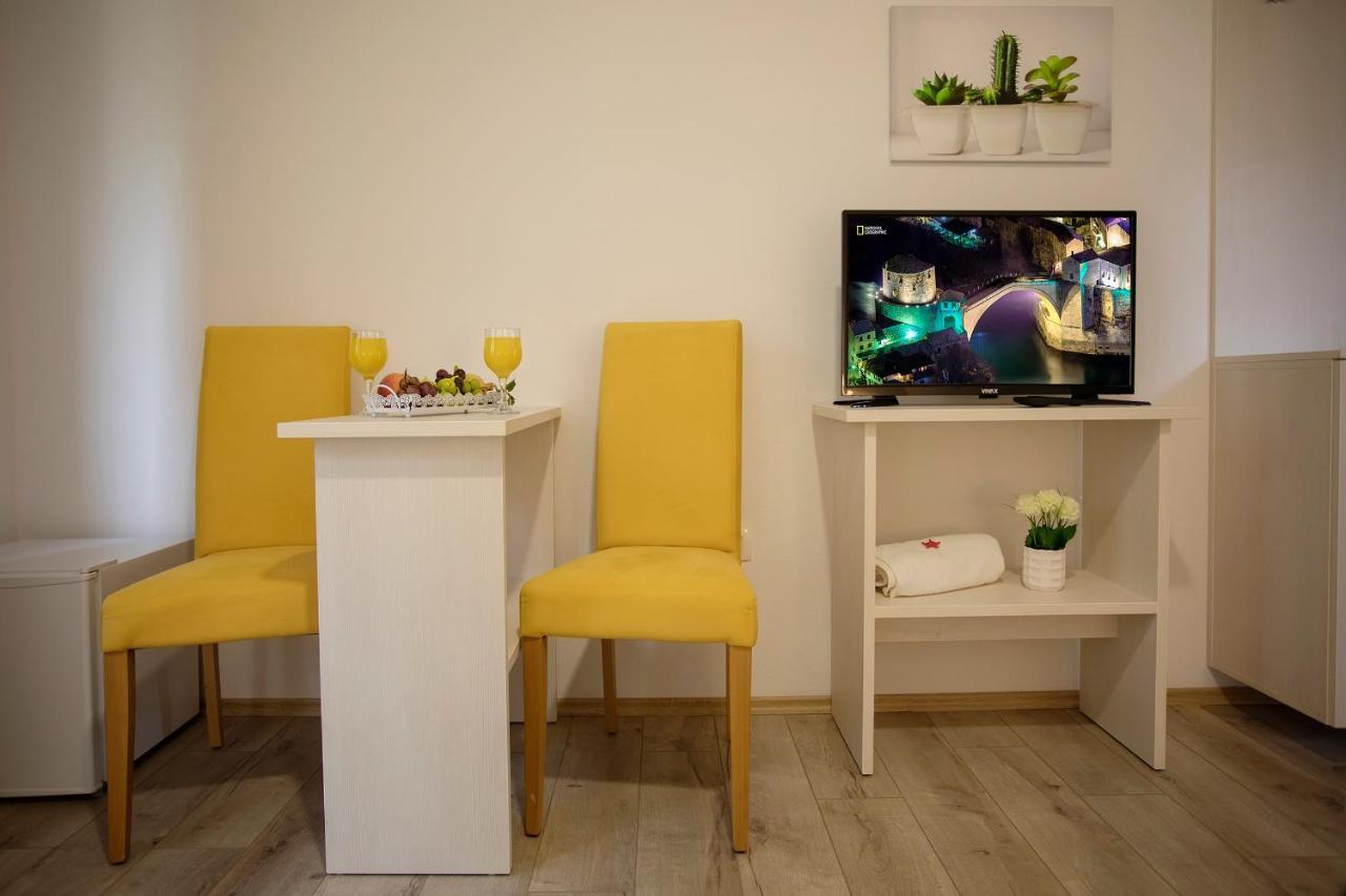 Villa Odobasic Rooms Мостар Екстериор снимка